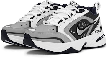 【カスタムシューズ】ナイキ エア モナーク 4『ブラック ホワイト』 415445-102(TeamS-经典黑灰爱心S-BOX) Lookbook 【カスタムシューズ】ナイキ エア モナーク 4『ブラック ホワイト』 415445-102(TeamS-经典黑灰爱心S-BOX)