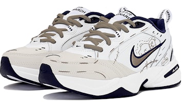 나이키 에어 모나크 4 '카키 펀 베어' (커스텀) 415445-102(TeamS-棕色趴趴熊S-BOX) Lookbook 나이키 에어 모나크 4 '카키 펀 베어' (커스텀) 415445-102(TeamS-棕色趴趴熊S-BOX)