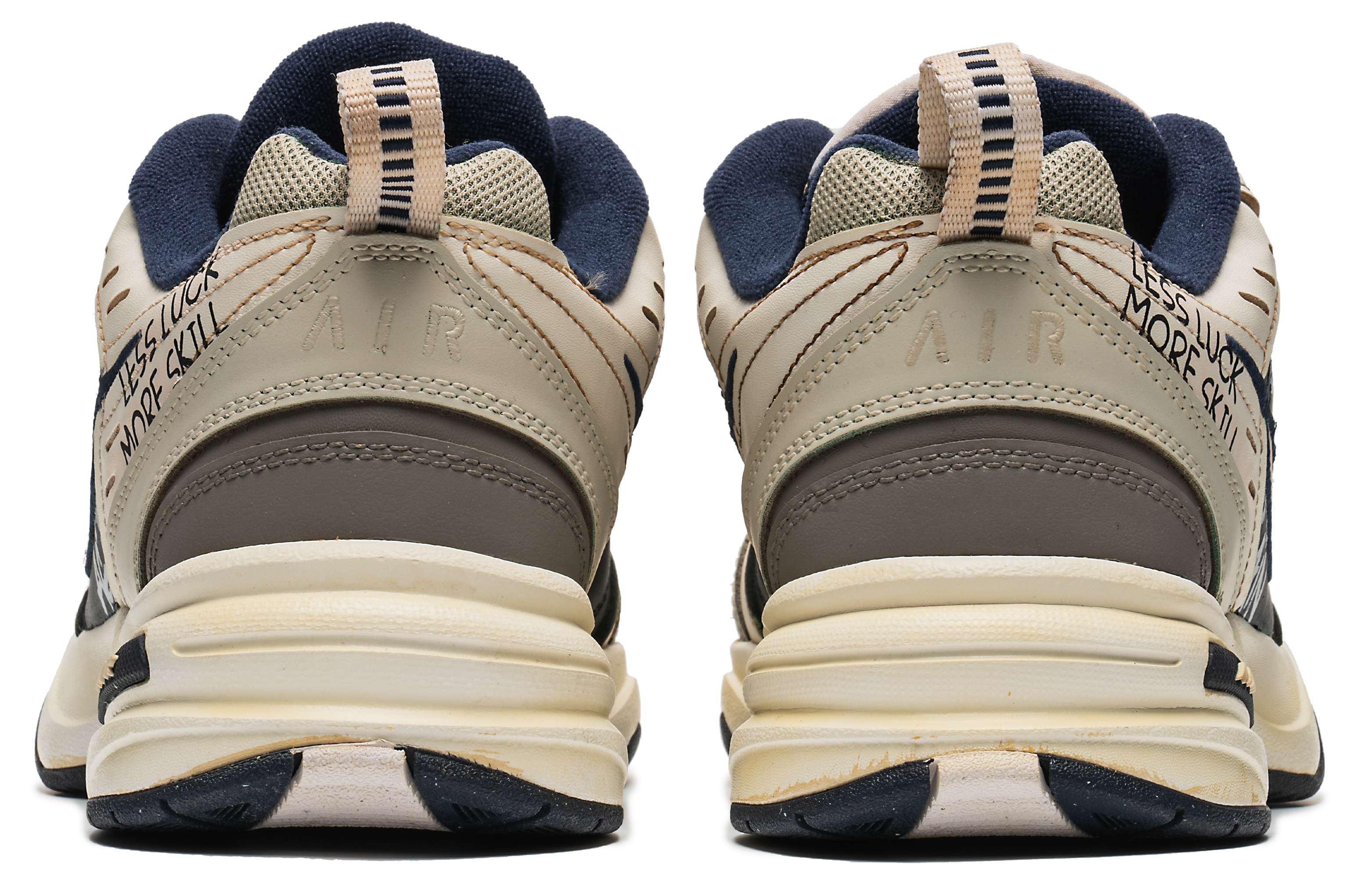 Shop 나이키 커스텀 에어 모나크 4 '모카 블랙' (Nike Custom Air Monarch 4 'Mocha Black') 415445-102(Team67男女款黑8M2K)