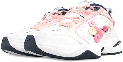 나이키 에어 모나크 4 '화이트-핑크 페이드' 커스텀 슈즈 415445-102(Team47-M4纽扣) Shop 나이키 에어 모나크 4 '화이트-핑크 페이드' 커스텀 슈즈 415445-102(Team47-M4纽扣)