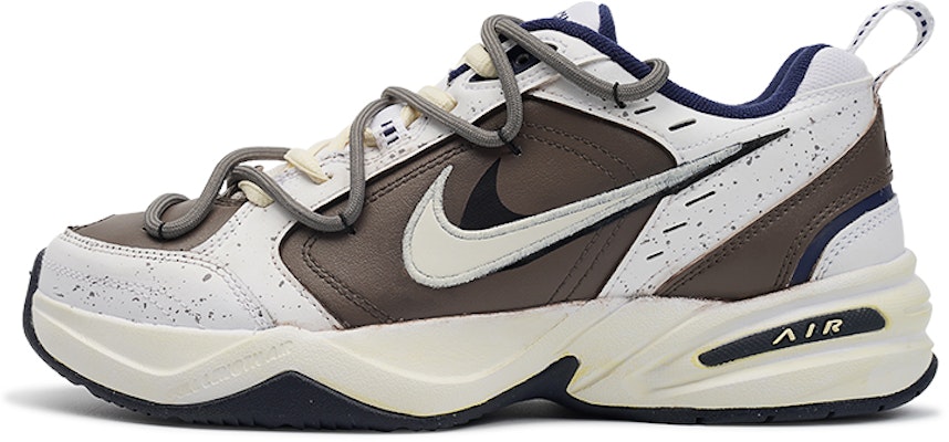 【客製化球鞋】Nike Air Monarch 4 莓刻 雙勾 復古經典 增高耐磨 低筒 老爹鞋 男女同款 白棕 Buy 【客製化球鞋】Nike Air Monarch 4 莓刻 雙勾 復古經典 增高耐磨 低筒 老爹鞋 男女同款 白棕