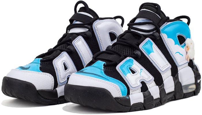 【カスタムシューズ】ナイキ エアモア アップテンポ「青空と白雲と子羊」 DQ6200-001(Team柒-大air小羊SBOX) Shop 【カスタムシューズ】ナイキ エアモア アップテンポ「青空と白雲と子羊」 DQ6200-001(Team柒-大air小羊SBOX)