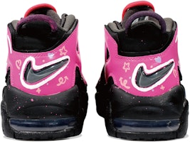 カスタムシューズ:ナイキ エア モア アップテンポ 'グラフィティ ブラック ピンク' DH9719-200(Team30-潮玩涂鸦) Shop カスタムシューズ:ナイキ エア モア アップテンポ 'グラフィティ ブラック ピンク' DH9719-200(Team30-潮玩涂鸦)