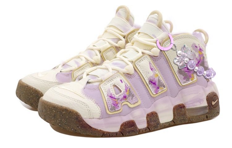 Shop [定制鞋] 耐克 Air More Uptempo '薰衣草蝴蝶结复古' DX1939-100(Team拾玖-薰衣草挂饰S-BOX)