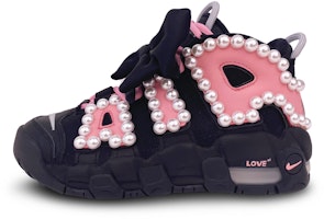 【カスタムシューズ】ナイキ エア モア アップテンポ 'パール バービー' DM0017-001(Team122-女款珍珠芭比) Order 【カスタムシューズ】ナイキ エア モア アップテンポ 'パール バービー' DM0017-001(Team122-女款珍珠芭比)