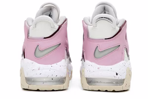 【定制鞋款】耐克Air More Uptempo '甜蜜樱桃情人节' DM1023-001(Team15-甜酒樱桃) Purchase 【定制鞋款】耐克Air More Uptempo '甜蜜樱桃情人节' DM1023-001(Team15-甜酒樱桃)