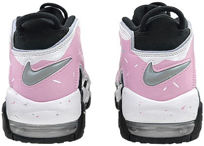 【定製籃球鞋】 Nike Air More Uptempo 球場精靈 甜甜圈禮盒 中筒 復古籃球鞋 GS 黑粉 Shop 【定製籃球鞋】 Nike Air More Uptempo 球場精靈 甜甜圈禮盒 中筒 復古籃球鞋 GS 黑粉