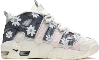 ナイキ エア モア アップテンポ 白青灰カスタム
(Nike Ea Moa Apputenpo ShiroAoHai Kasutamu) DQ0514-100(TeamE-女款白蓝小花白蓝灰) Order ナイキ エア モア アップテンポ 白青灰カスタム
(Nike Ea Moa Apputenpo ShiroAoHai Kasutamu) DQ0514-100(TeamE-女款白蓝小花白蓝灰)