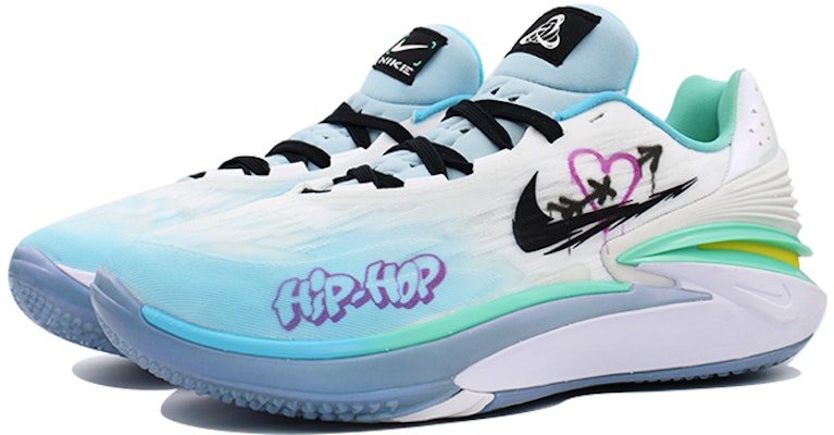 나이키 커스텀 GT 컷 2 '그라피티 하트' FJ7063-103-465233 Lookbook 나이키 커스텀 GT 컷 2 '그라피티 하트' FJ7063-103-465233