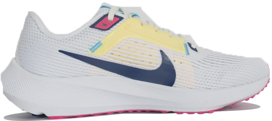 【訂製運動鞋】 Nike Air Zoom Pegasus 40 時尚塗鴉 繽紛夏季防滑耐磨透氣 低筒 休閒跑步鞋 男款 白藍 Lookbook 【訂製運動鞋】 Nike Air Zoom Pegasus 40 時尚塗鴉 繽紛夏季防滑耐磨透氣 低筒 休閒跑步鞋 男款 白藍