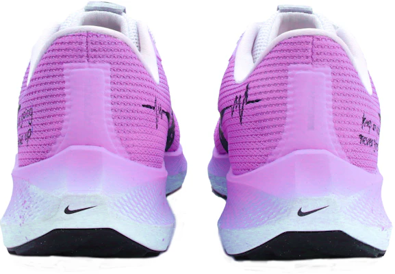【客製化球鞋】Nike Air Zoom Pegasus 40 簡約 塗鴉 清新 舒適防滑耐磨 低筒 馬拉松跑步鞋 男款 紫色 Purchase 【客製化球鞋】Nike Air Zoom Pegasus 40 簡約 塗鴉 清新 舒適防滑耐磨 低筒 馬拉松跑步鞋 男款 紫色