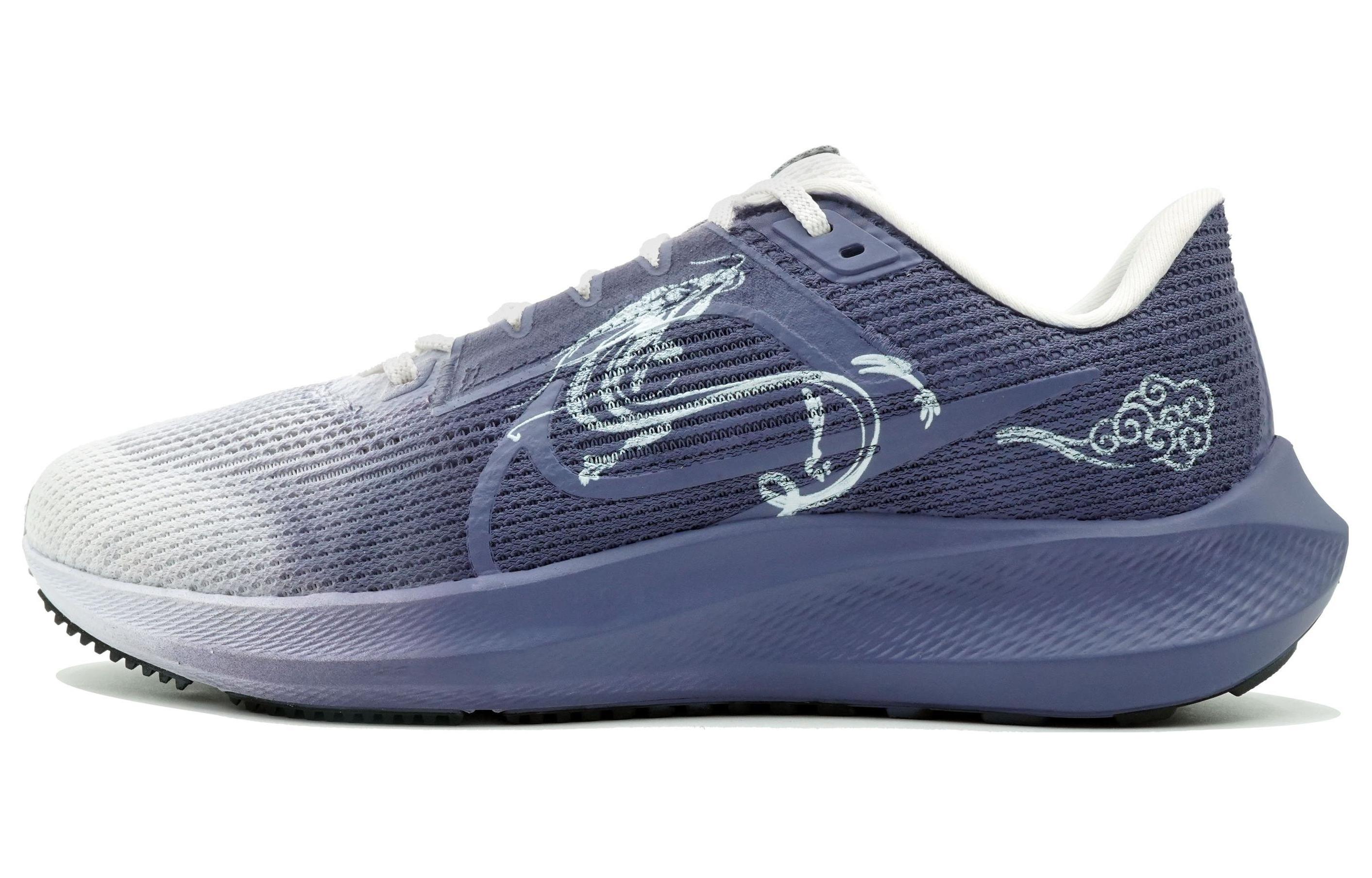 Order 【客製運動鞋】Nike Air Zoom Pegasus 40 龍翔禮盒萬花弄鳳翥國風漸變塗鴉潑墨潮流運動防滑抗磨 低筒 休閒跑鞋 男款 白紫色