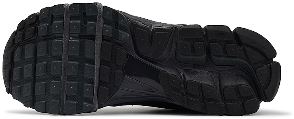 【訂製球鞋】 Nike Air Zoom Vomero 5 莓刻 銀黑廢土 廢土風 校園穿搭 低筒 跑步鞋 男款 黑銀 Purchase 【訂製球鞋】 Nike Air Zoom Vomero 5 莓刻 銀黑廢土 廢土風 校園穿搭 低筒 跑步鞋 男款 黑銀