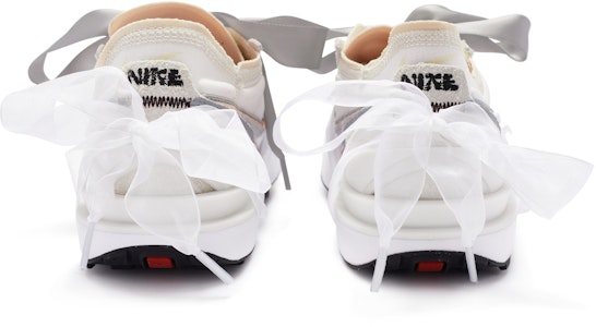 カスタム ナイキ BIGNIU バレエ ライトグレー/白/ベージュ DX4309-100(TeamR-女款轻盈舞者) Shop カスタム ナイキ BIGNIU バレエ ライトグレー/白/ベージュ DX4309-100(TeamR-女款轻盈舞者)