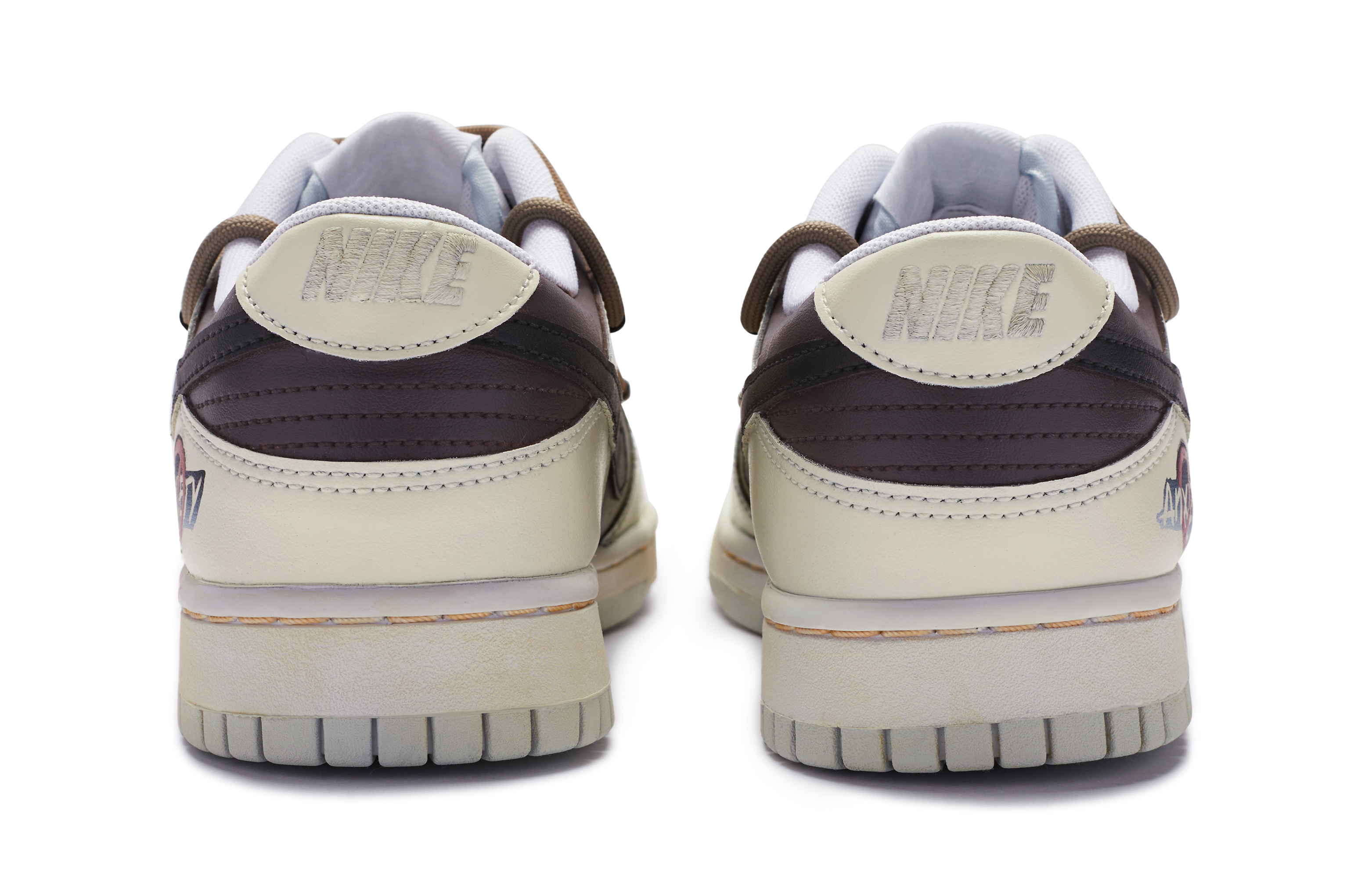 Shop [定制鞋] 耐克 BIGNIU x Dunk Low '无忧灰绿' DH9765-102(TeamR-女款禁止焦虑)