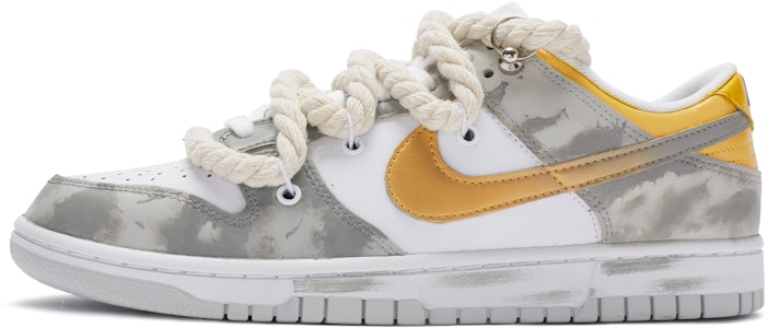 【客製球鞋】Nike Dunk Low BIGNIU 鞋底搔髒 黑雲 麻繩解構 手繪噴漆 低筒 滑板鞋 男款 白灰金 Buy 【客製球鞋】Nike Dunk Low BIGNIU 鞋底搔髒 黑雲 麻繩解構 手繪噴漆 低筒 滑板鞋 男款 白灰金