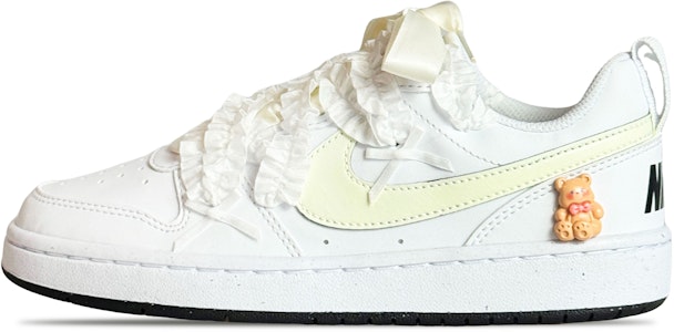 【訂製球鞋】 Nike Court Borough 小熊日記 雙綁帶 溫柔復古 可愛潮流 低筒 板鞋 GS 淡黃色 Buy 【訂製球鞋】 Nike Court Borough 小熊日記 雙綁帶 溫柔復古 可愛潮流 低筒 板鞋 GS 淡黃色