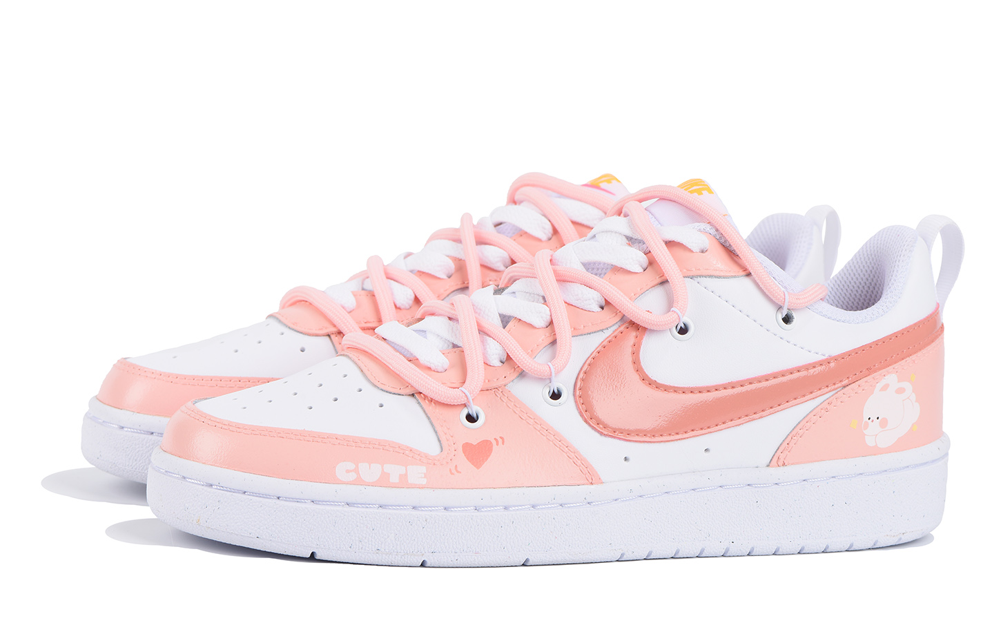 Lookbook 【訂製球鞋】Nike Court Borough Low 2 可愛小兔 復古 學院風 解構 低筒 板鞋 GS 粉白