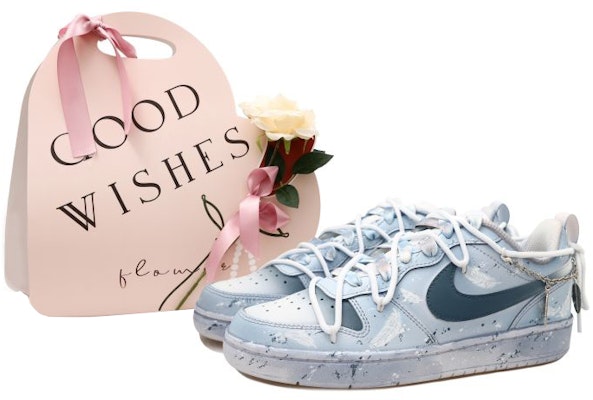 【訂製球鞋】 Nike Court Borough Low 2 OKHR 羽毛天空 掛鍊 解構風 潑墨 漸變 低筒 板鞋 GS 灰藍 Buy 【訂製球鞋】 Nike Court Borough Low 2 OKHR 羽毛天空 掛鍊 解構風 潑墨 漸變 低筒 板鞋 GS 灰藍