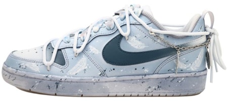 【訂製球鞋】 Nike Court Borough Low 2 OKHR 羽毛天空 掛鍊 解構風 潑墨 漸變 低筒 板鞋 GS 灰藍 Order 【訂製球鞋】 Nike Court Borough Low 2 OKHR 羽毛天空 掛鍊 解構風 潑墨 漸變 低筒 板鞋 GS 灰藍