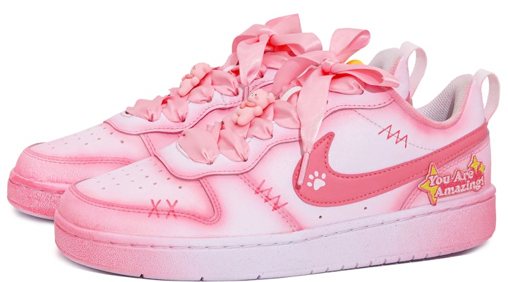 【訂製球鞋】 Nike Court Borough Low 2 蜜糖小熊 烏鴉製造 多巴胺穿搭 低筒 板鞋 GS 白粉 Lookbook 【訂製球鞋】 Nike Court Borough Low 2 蜜糖小熊 烏鴉製造 多巴胺穿搭 低筒 板鞋 GS 白粉