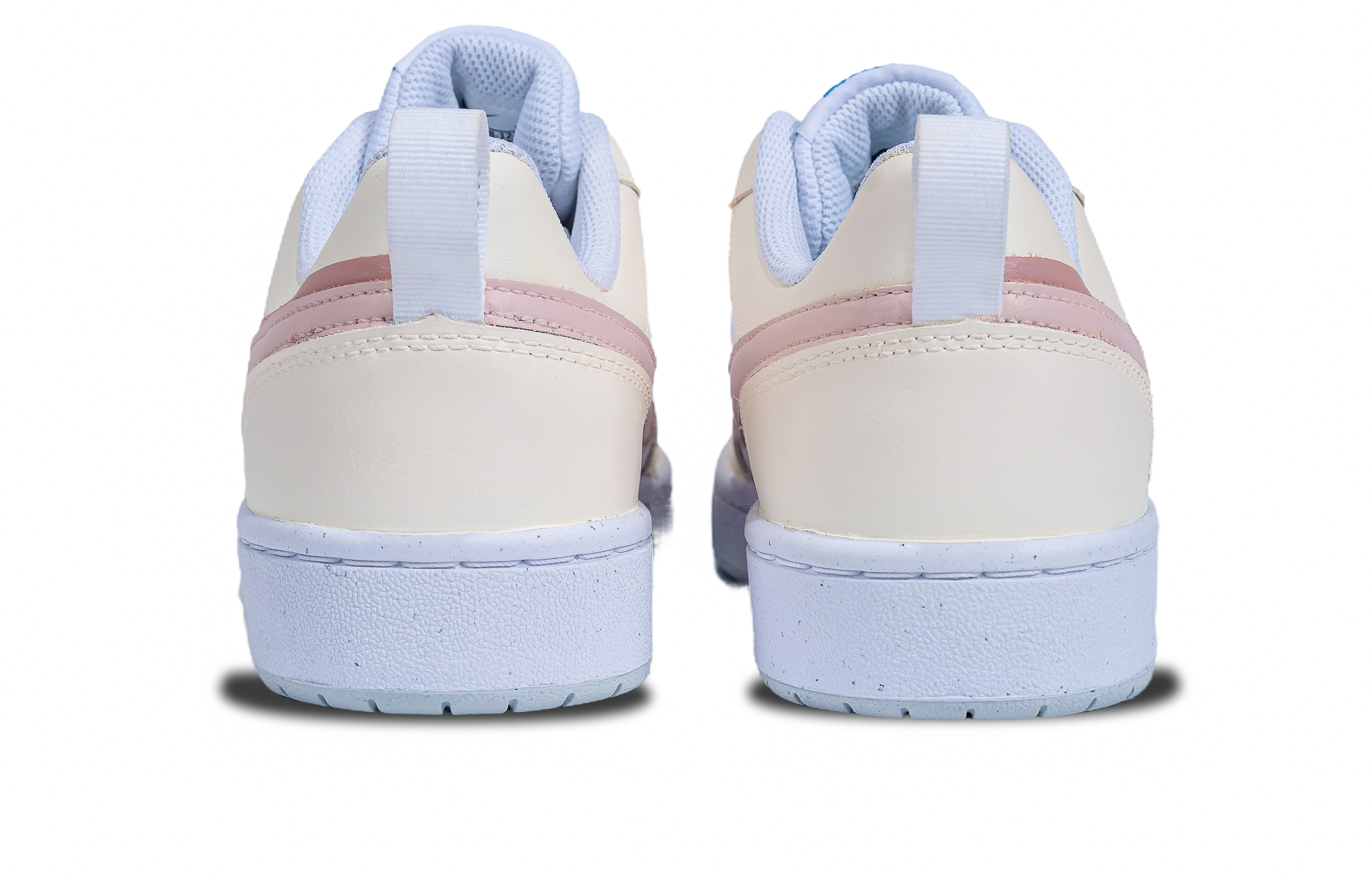 Shop 【定制鞋款】耐克场地贝勒低帮2代“桃肤色” BQ5448-123(Team拾陆-蜜桃果肉女款)