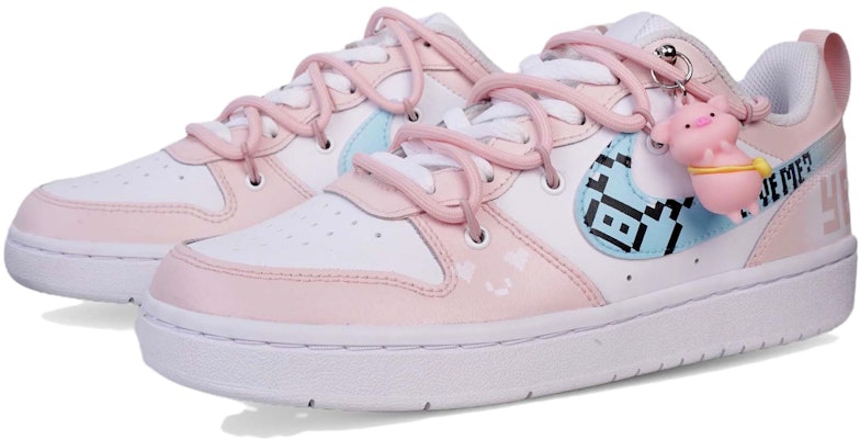 【カスタムシューズ】ナイキ コートバーロウ ロー 2「ピクセルピッグ」 BQ5448-100(Team71-像素小猪) Lookbook 【カスタムシューズ】ナイキ コートバーロウ ロー 2「ピクセルピッグ」 BQ5448-100(Team71-像素小猪)