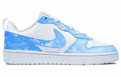 【定制球鞋】 Nike Court Borough Low 2 玖制 浪漫藍天 天際 喜鵲 飛鳥 漸變色天空 復古 休閒 板鞋 GS 藍色 Order 【定制球鞋】 Nike Court Borough Low 2 玖制 浪漫藍天 天際 喜鵲 飛鳥 漸變色天空 復古 休閒 板鞋 GS 藍色