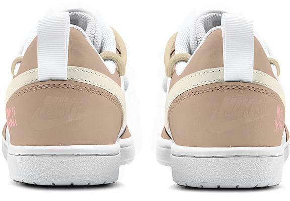 나이키 커스텀 코트 버로우 로우 2 '화이트-브라운' BQ5448-100(TeamK-奶油可可) Shop 나이키 커스텀 코트 버로우 로우 2 '화이트-브라운' BQ5448-100(TeamK-奶油可可)