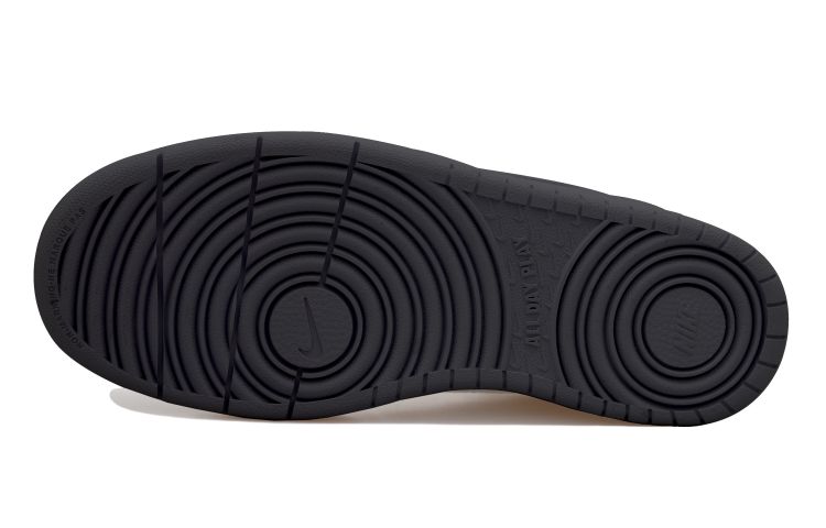 Shop 【定制球鞋】Nike Court Borough Low 2 中式雲朵 手繪噴繪 愛心 做舊 低幫 板鞋 GS 黑粉