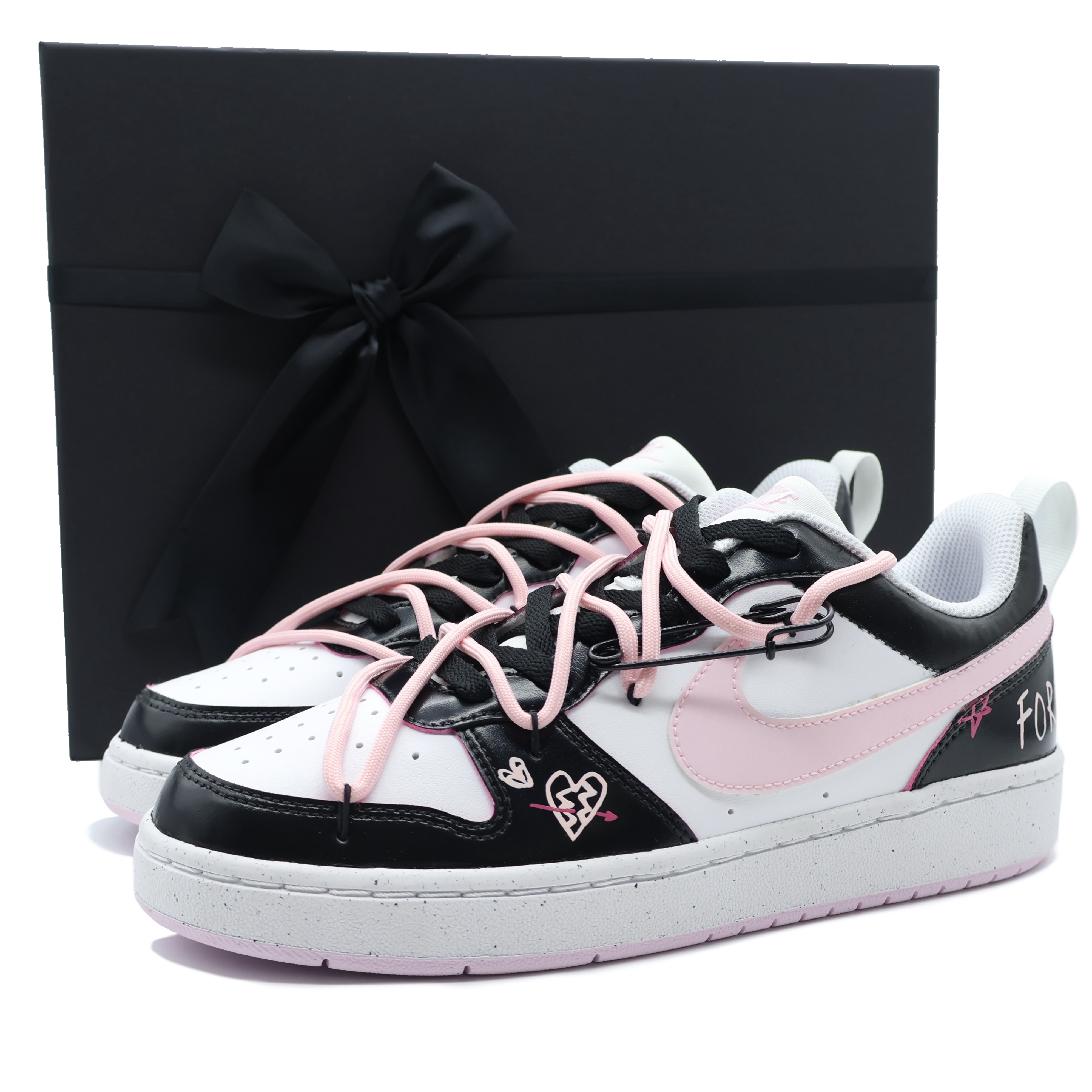 Order [Sepatu Kustom] Nike Court Borough Low 'Hitam-Pink Grafiti' DV5456-105（Team155-forever）