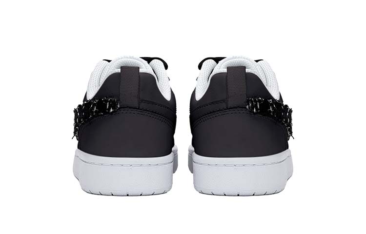 Shop 【定制球鞋】 Nike Court Borough 優雅小香風 水晶愛心鍊條 絲質鞋帶 休閒 低筒 板鞋 GS 黑白