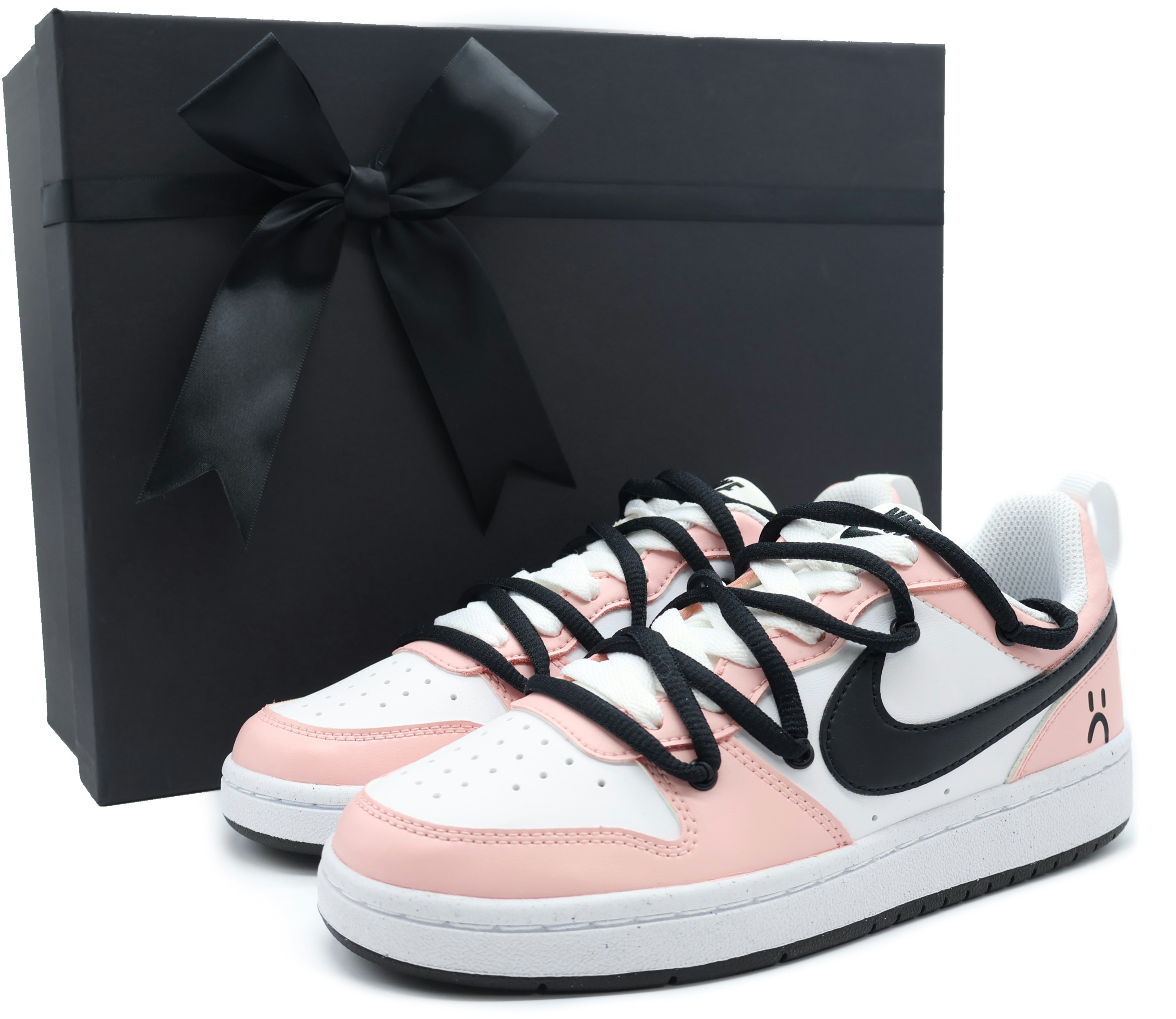 custom-shoes-nike-court-borough-low-pink-smiley-graffiti-dv-5456-104-team155-ykl