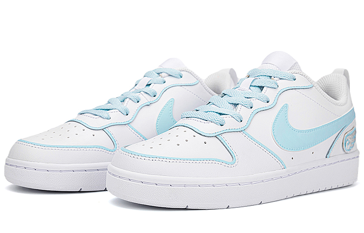 Lookbook Nike Court Borough Low Blancas/Azules Alas Grafiti BQ5448-100(Team18-C蓝色翅膀可爱涂鸦）