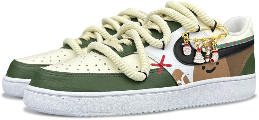 나이키 커스텀 코트 비전 로우 '크리스마스 아트' DH2987-101(Team79-男款圣诞颂歌) Lookbook 나이키 커스텀 코트 비전 로우 '크리스마스 아트' DH2987-101(Team79-男款圣诞颂歌)