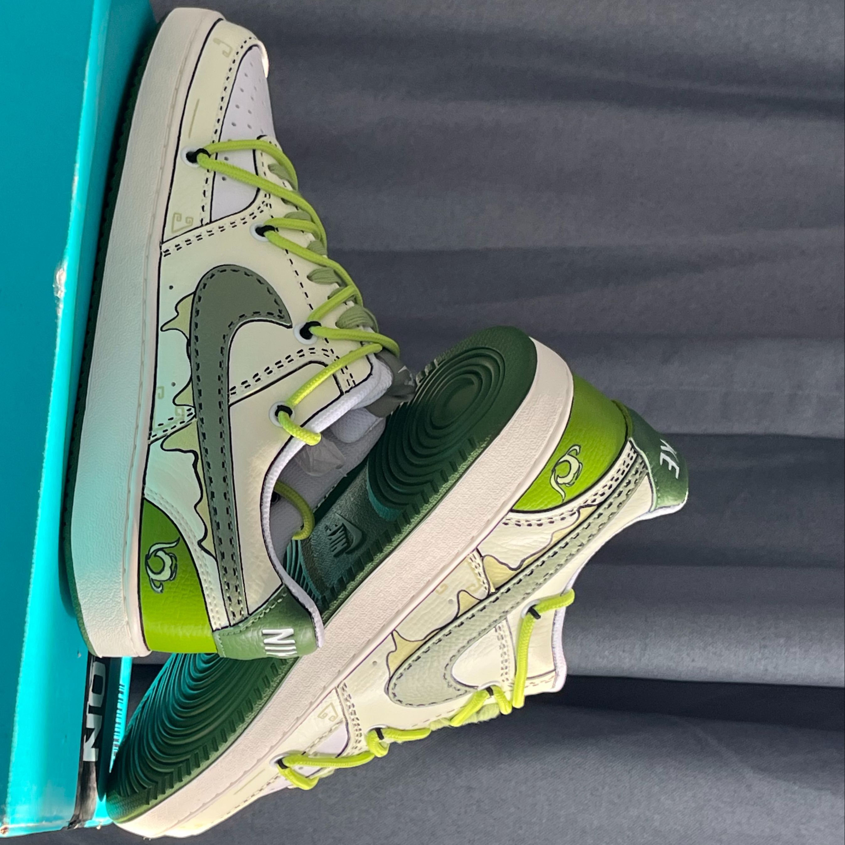 [Custom Shoes] Nike Court Vision Low 'Graffiti Matcha Green' 圖 7