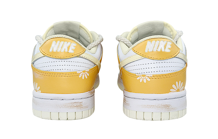Purchase [Kasut Custom] Nike Custom Dunk Low 'Daisy Graffiti' DJ6188-100(Team47-男款雏菊解构)