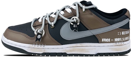 【定制球鞋】Nike Dunk Low 是在玩鞋 復古 做舊 機能 解構 金屬扣 笑臉 字母 線條 低幫 板鞋 GS 黑棕 Buy 【定制球鞋】Nike Dunk Low 是在玩鞋 復古 做舊 機能 解構 金屬扣 笑臉 字母 線條 低幫 板鞋 GS 黑棕