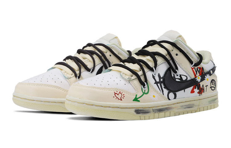 Lookbook Nikeカスタム Dunk Low "デイジー" (オフホワイト/黒) DH9765-100(TeamK-女款自由涂鸦S-BOX)