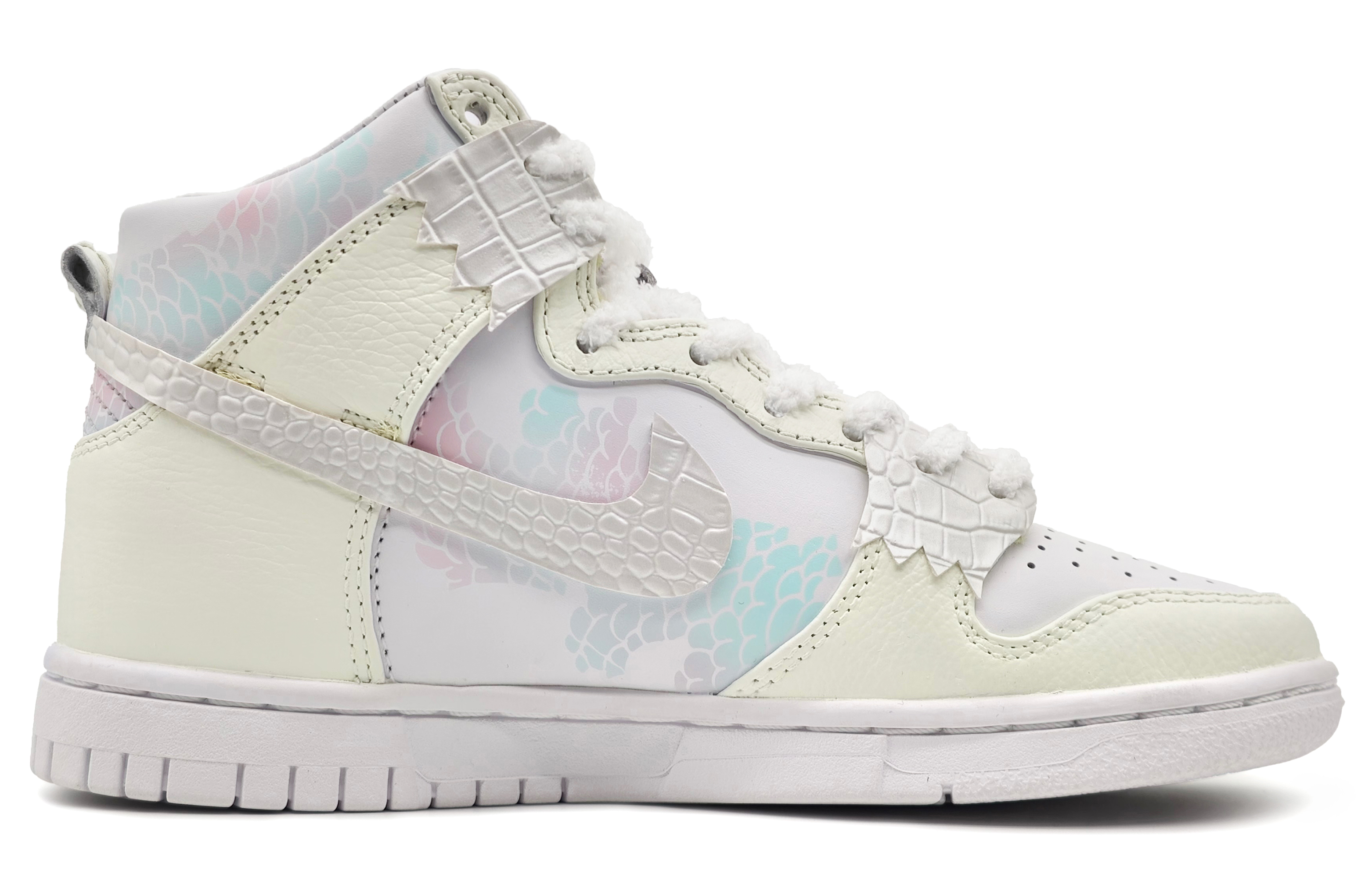 Lookbook 나이키 덩크 하이 '용의 해' 커스텀 (Nike Dunk High '용의 해' Custom) DO2321-111(Team16-龙潜云渊黄青BOX)