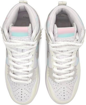 나이키 덩크 하이 '용의 해' 커스텀 (Nike Dunk High '용의 해' Custom) DO2321-111(Team16-龙潜云渊黄青BOX) Purchase 나이키 덩크 하이 '용의 해' 커스텀 (Nike Dunk High '용의 해' Custom) DO2321-111(Team16-龙潜云渊黄青BOX)