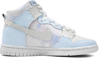 【客製球鞋】 Nike Dunk "拾" 壹心製造 CNY龍年限定 龍潛雲淵 特殊鞋盒 藝術漸變 高筒 板鞋 男女同款 藍白 Lookbook 【客製球鞋】 Nike Dunk "拾" 壹心製造 CNY龍年限定 龍潛雲淵 特殊鞋盒 藝術漸變 高筒 板鞋 男女同款 藍白