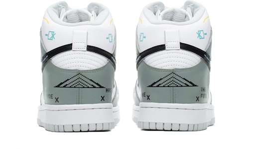 【定制球鞋】 Nike Dunk High fzbb 爆款回歸定制 賽博朋克 未來遊戲 頭號玩家 機能像素 高幫 板鞋 男款 電玩灰 Shop 【定制球鞋】 Nike Dunk High fzbb 爆款回歸定制 賽博朋克 未來遊戲 頭號玩家 機能像素 高幫 板鞋 男款 電玩灰