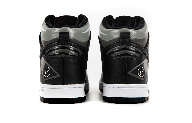 Shop [定制鞋] 耐克Dunk High '暗皮卡丘' DJ0382-600(TeamB-男女款暗黑皮卡丘)