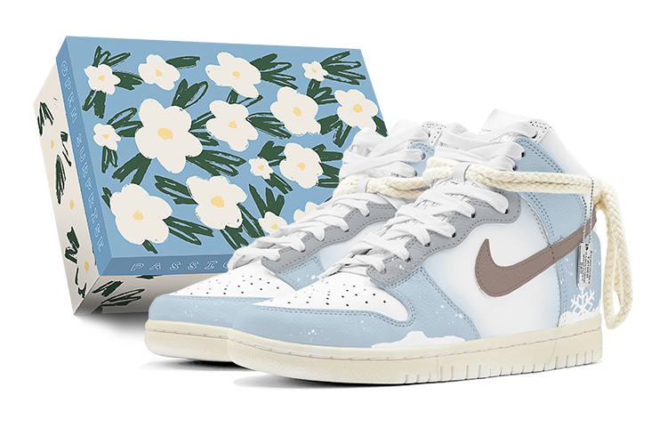 Buy [Zapatos Personalizados] Nike Dunk High 'Romance Nevado Azul Blanco' DO2321-111(TeamS-复古麻绳雪花S-BOX)