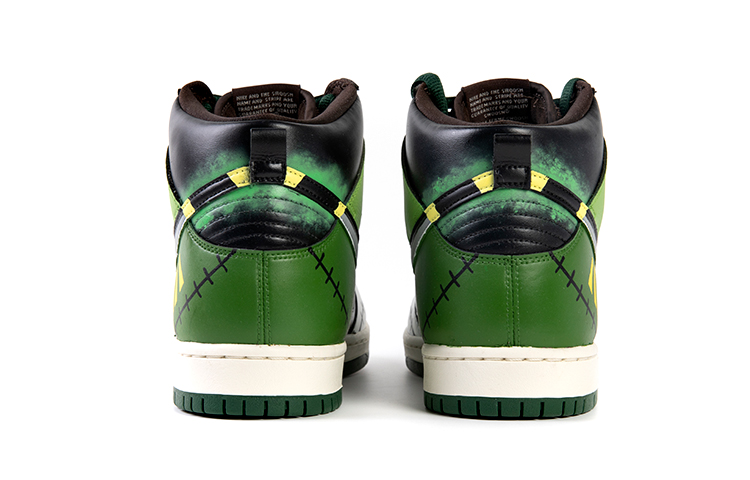 Shop [Kasut Custom] Nike Dunk High 'Zoro One Piece Anime' CV1624-200-(TeamB-男女款索隆)