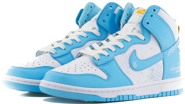 ナイキ ダンク HIGH レトロ "雪兎" (カスタム) DD1399-401(Team10-雪兔) Lookbook ナイキ ダンク HIGH レトロ "雪兎" (カスタム) DD1399-401(Team10-雪兔)