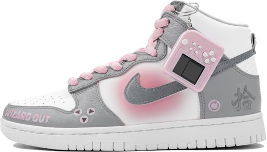 【定制球鞋】Nike Dunk High Retro 頭號玩家 賽博霓虹 遊戲 禮盒 高幫 板鞋 男女同款 灰粉 Buy 【定制球鞋】Nike Dunk High Retro 頭號玩家 賽博霓虹 遊戲 禮盒 高幫 板鞋 男女同款 灰粉