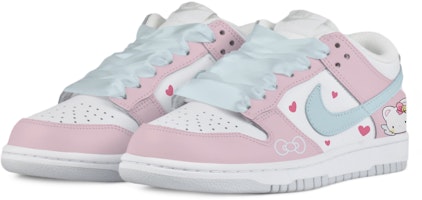 【訂製球鞋】 Nike Dunk Low 天使凱蒂 絲質鞋帶 低筒 板鞋 GS 白藍粉 Lookbook 【訂製球鞋】 Nike Dunk Low 天使凱蒂 絲質鞋帶 低筒 板鞋 GS 白藍粉