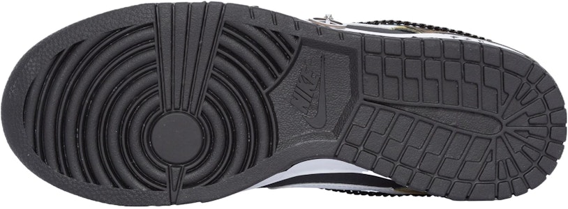 【訂製球鞋】 Nike Dunk Low 反戰熊貓 貼布 繃帶 塗鴉 復古做舊 可拆卸 鏈條 減震 低筒 板鞋 男款 棕黑 Details for 【訂製球鞋】 Nike Dunk Low 反戰熊貓 貼布 繃帶 塗鴉 復古做舊 可拆卸 鏈條 減震 低筒 板鞋 男款 棕黑